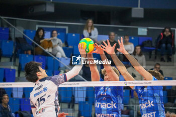 13/11/2024 - TATSNORI OTSUKA (POWERVOLLEY MILANO) AND MONSTER BASIL DERMAUX AND PIETER COOLMAN (KNACK VOLLEY ROESELARE) - ALLIANZ MILANO VS KNACK ROESELARE - CHAMPIONS LEAGUE MEN - VOLLEY