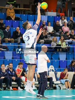 13/11/2024 - JACOPO LARIZZA (POWERVOLLEY MILANO) - ALLIANZ MILANO VS KNACK ROESELARE - CHAMPIONS LEAGUE MEN - VOLLEY