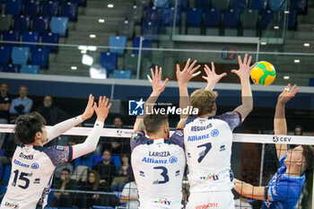 13/11/2024 - MONSTRR BLOCK FERRE REGGERS, JACOPO LARIZZA AND TATSUNORI OTSUKA (POWERVOLLEY MILANO) - ALLIANZ MILANO VS KNACK ROESELARE - CHAMPIONS LEAGUE MEN - VOLLEY