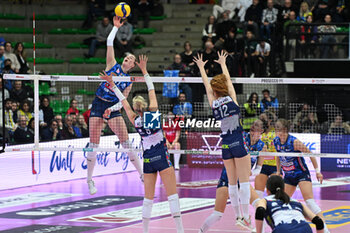 24/01/2024 - Spike of Isabelle Haak ( Prosecco Doc Imoco Conegliano ) - PROSECCO DOC IMOCO CONEGLIANO VS IL BISONTE FIRENZE - COPPA ITALIA FEMMINILE - VOLLEY