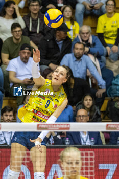 2024-02-17 - Marina Lubian (Prosecco Doc Imoco Conegliano) at service during FinalFour Italian Cup Frecciarossa 2024 match between Prosecco Doc Imoco Conegliano and Fenera Chieri '76 at PalaTrieste, Trieste, Italy on February, 2024 - SEMIFINALS - PROSECCO DOC IMOCO CONEGLIANO VS REALE MUTUA FENERA CHIERI 76 - WOMEN ITALIAN CUP - VOLLEYBALL