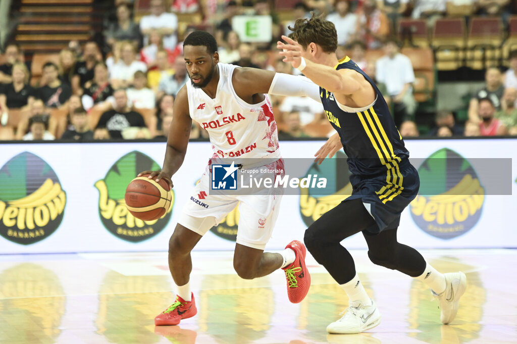 Poland vs Sweden - FRIENDLY MATCH - BASKETBALL