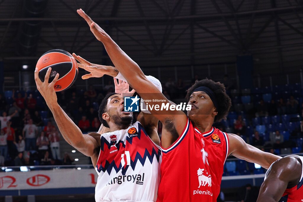 EA7 Emporio Armani Milano vs Baskonia Vitoria - EUROLEAGUE - BASKETBALL