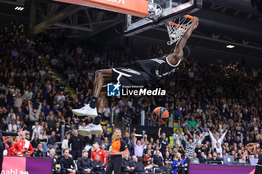 Virtus Bologna vs Olympiakos Pireo - EUROLEAGUE - BASKETBALL