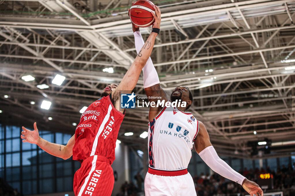 Una Hotels Reggio Emilia vs Openjobmetis Varese - ITALIAN SERIE A - BASKETBALL