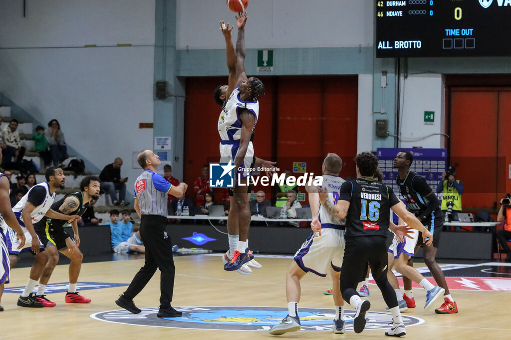 Vanoli Basket Cremona vs Nutribullet Treviso Basket - ITALIAN SERIE A - BASKETBALL