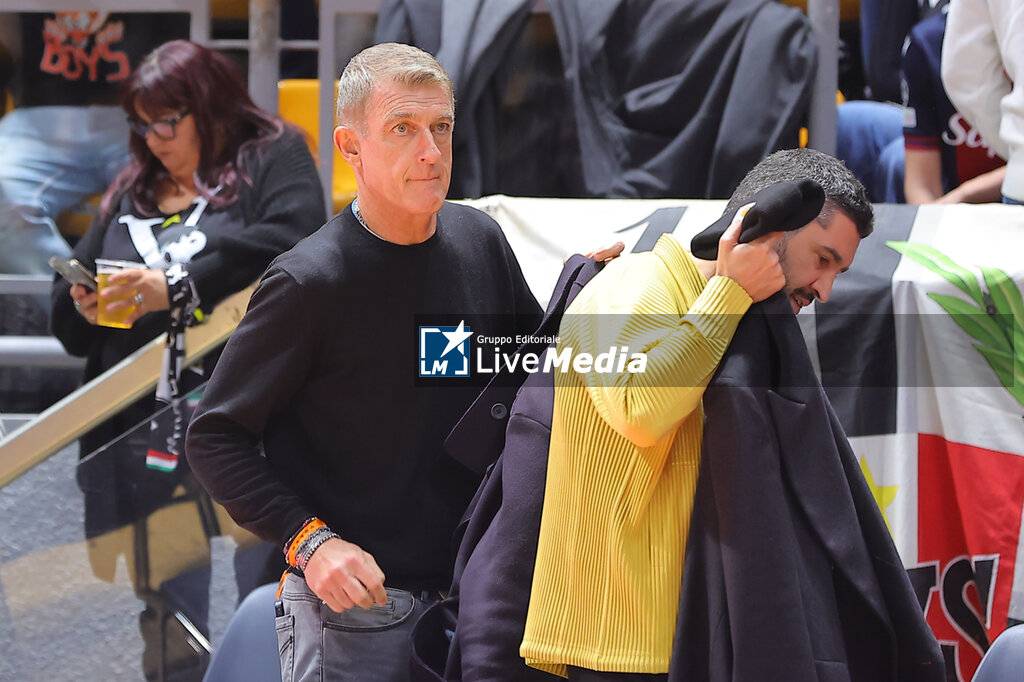 Virtus Olidata Bologna vs Una Hotels Reggio Emilia - ITALIAN SERIE A - BASKETBALL