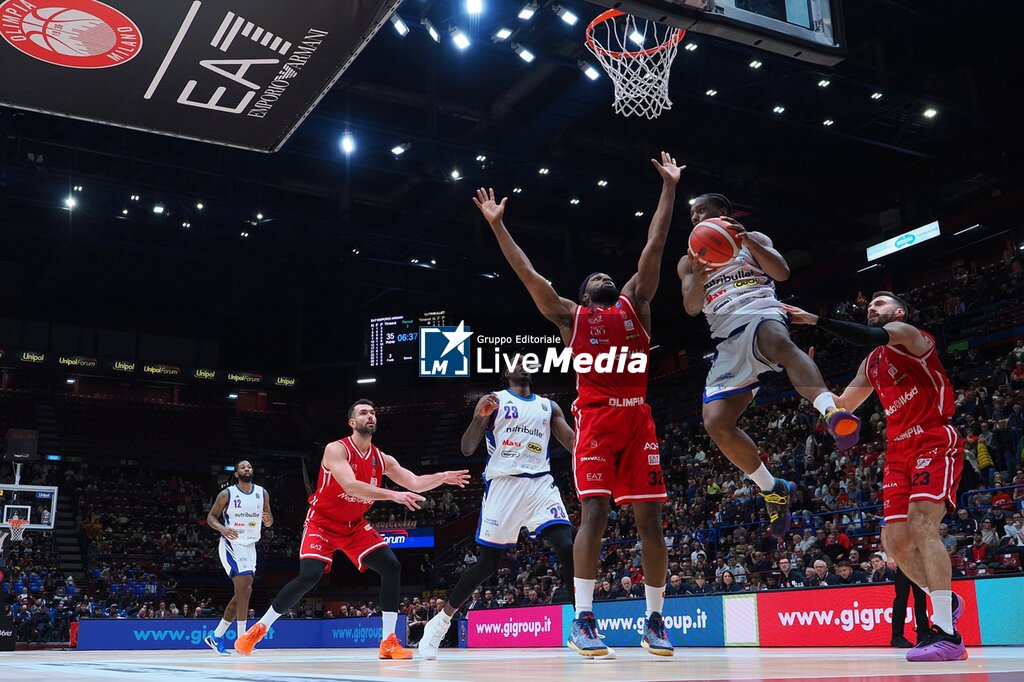 EA7 Emporio Armani Milano vs Nutribullet Treviso Basket - ITALIAN SERIE A - BASKETBALL