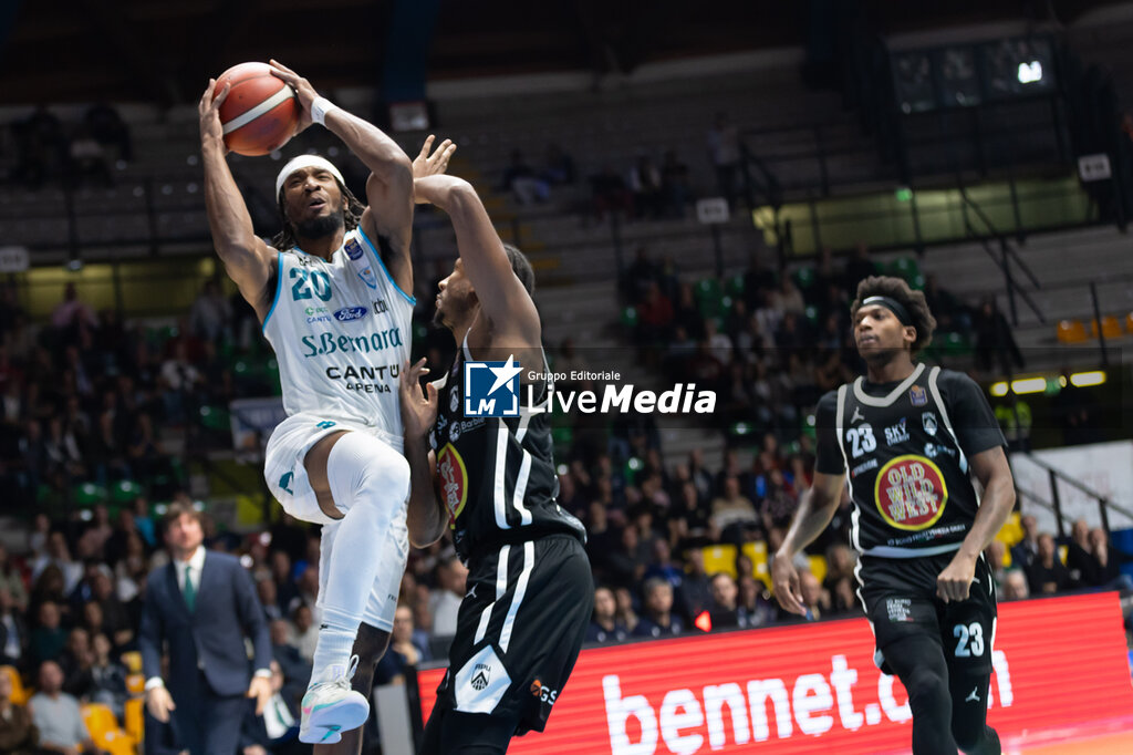 Acqua S.Bernardo Cantù vs APU Old Wild West Udine - ITALIAN SERIE A - BASKETBALL