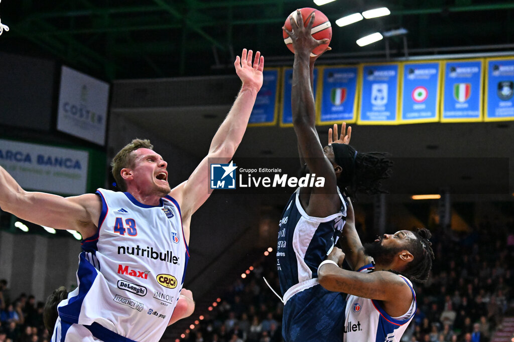 Nutribullet Treviso Basket vs Banco di Sardegna Sassari - ITALIAN SERIE A - BASKETBALL