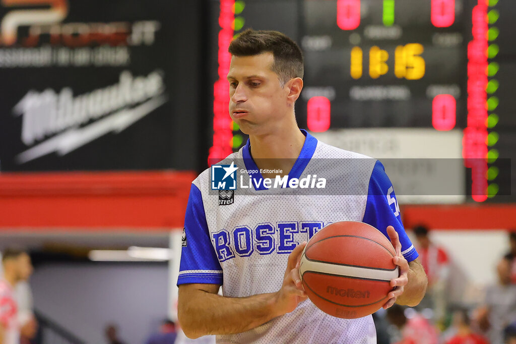 Sella Cento vs Liofilchem Roseto - ITALIAN SERIE A2 - BASKETBALL