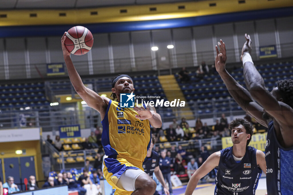 Reale Mutua Torino vs Gruppo Mascio Bergamo - ITALIAN SERIE A2 - BASKETBALL