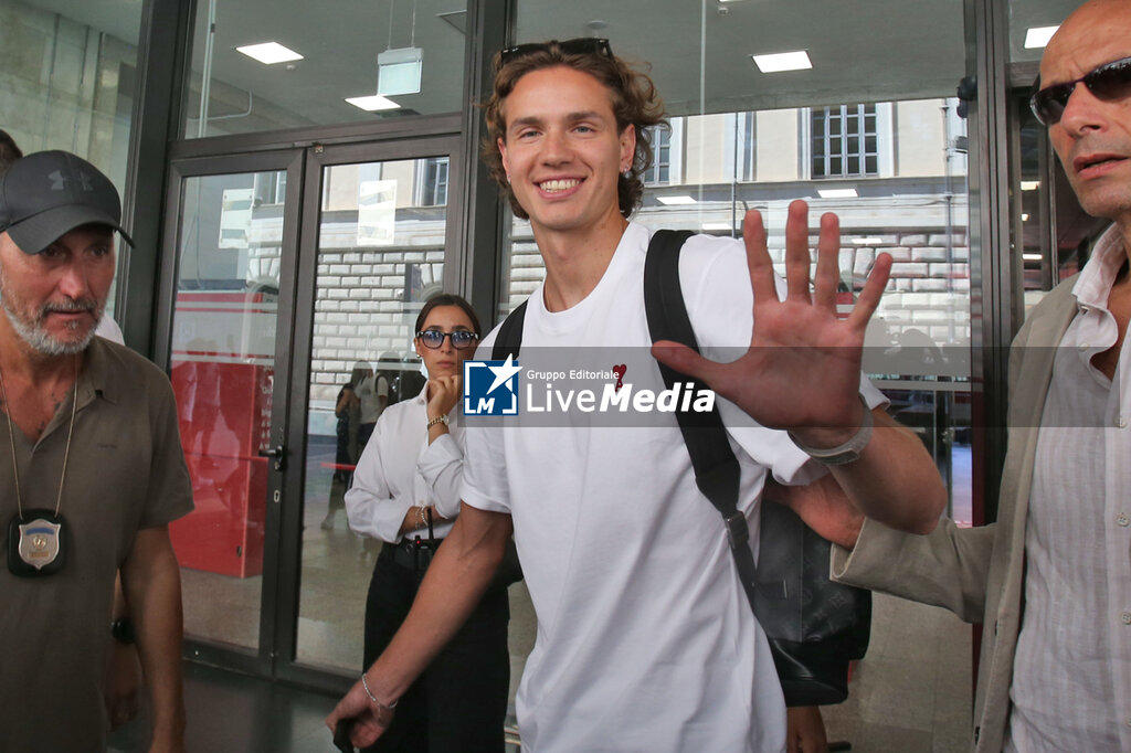 Daniele Ghilardi, AS Roma's new signing - OTHER - SOCCER