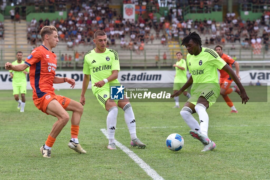 Pistoiese FC vs Pisa SC - FRIENDLY MATCH - SOCCER