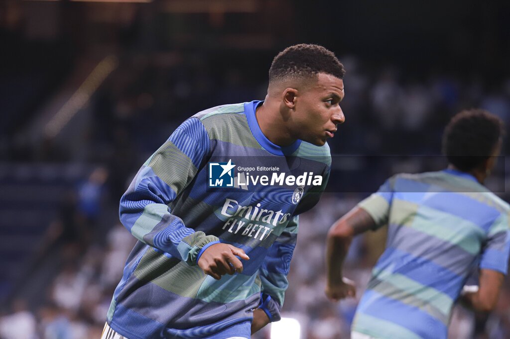 UEFA Champions League: Real Madrid vs Olympique Marsella - UEFA CHAMPIONS LEAGUE - SOCCER
