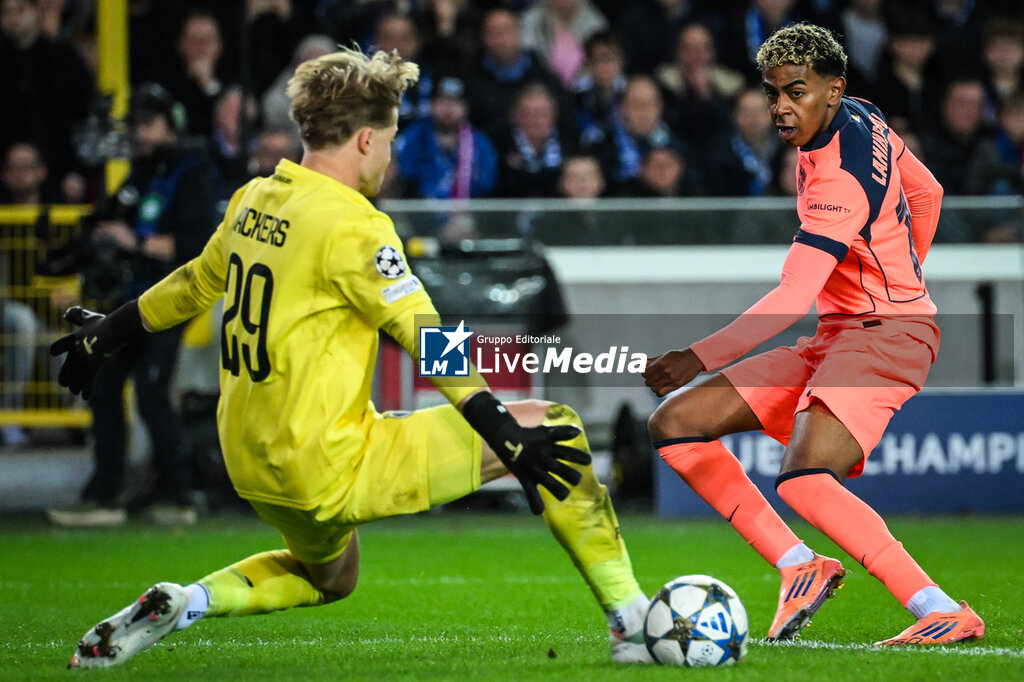 CLUB BRUGGE vs BARCELONA - UEFA CHAMPIONS LEAGUE - SOCCER