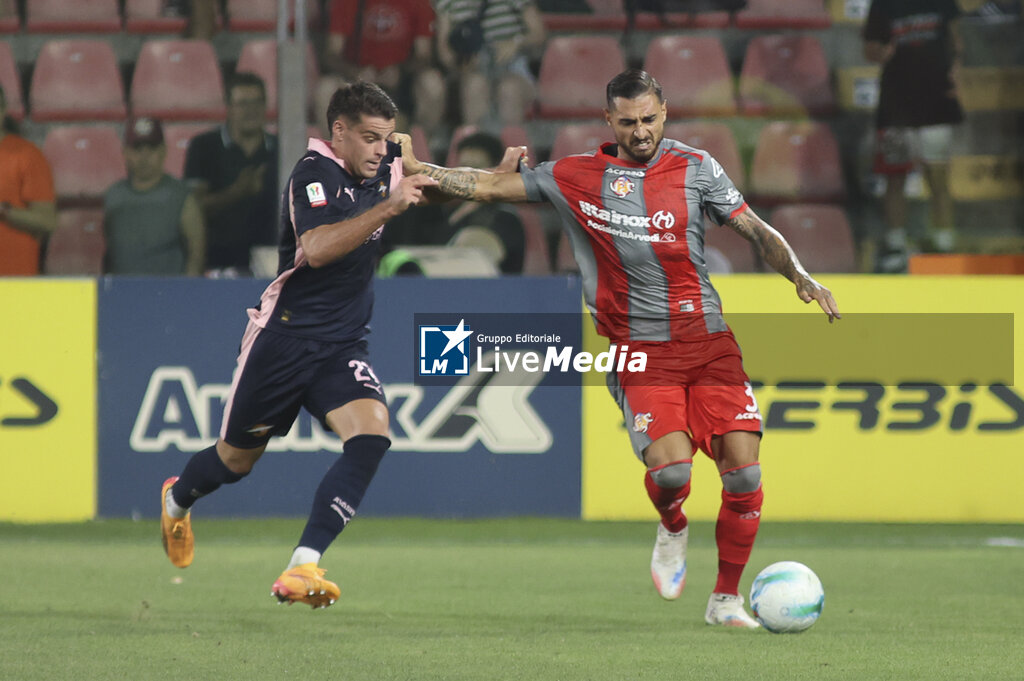 US Cremonese vs Palermo FC - ITALIAN CUP - SOCCER