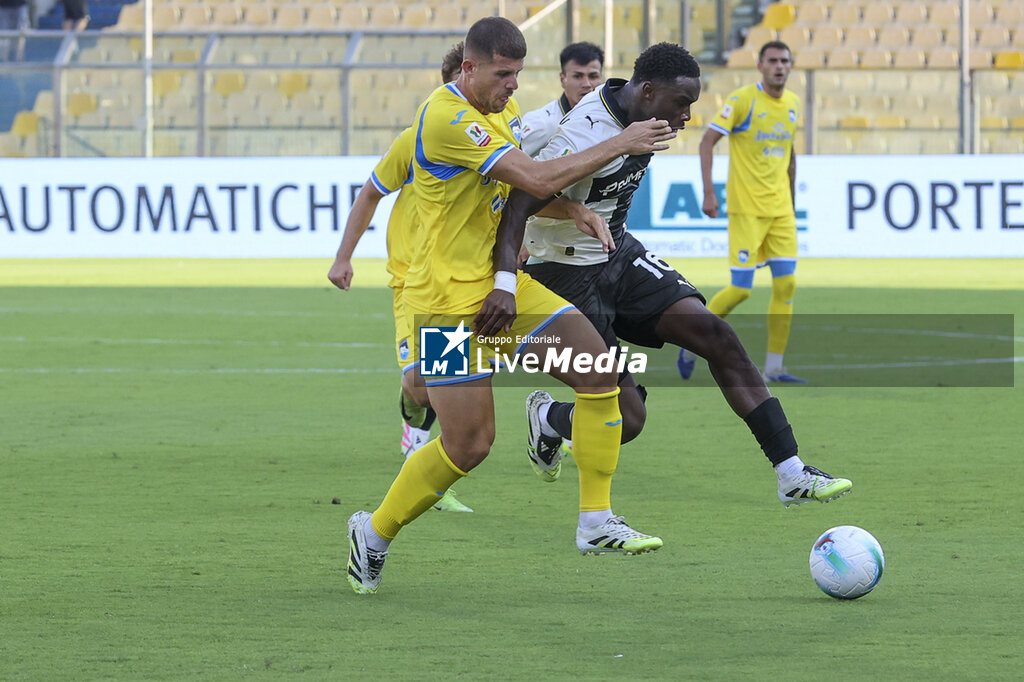 Parma Calcio vs Pescara Calcio - ITALIAN CUP - SOCCER