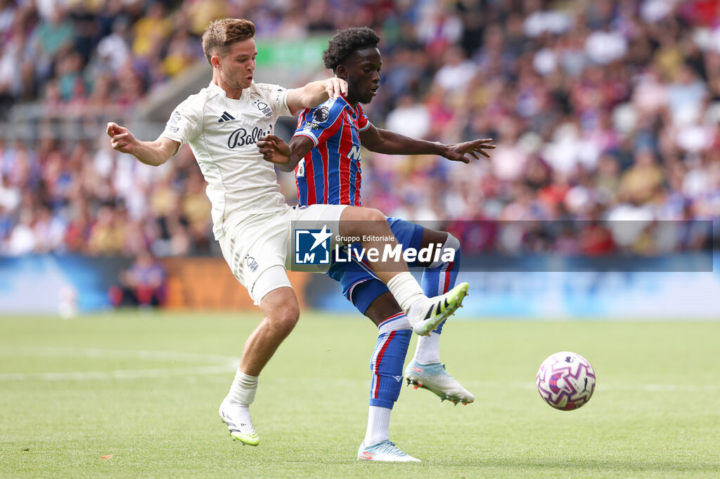 FOOTBALL - ENGLISH CHAMP - CRYSTAL PALACE v NOTTINGHAM FOREST - ENGLISH PREMIER LEAGUE - SOCCER