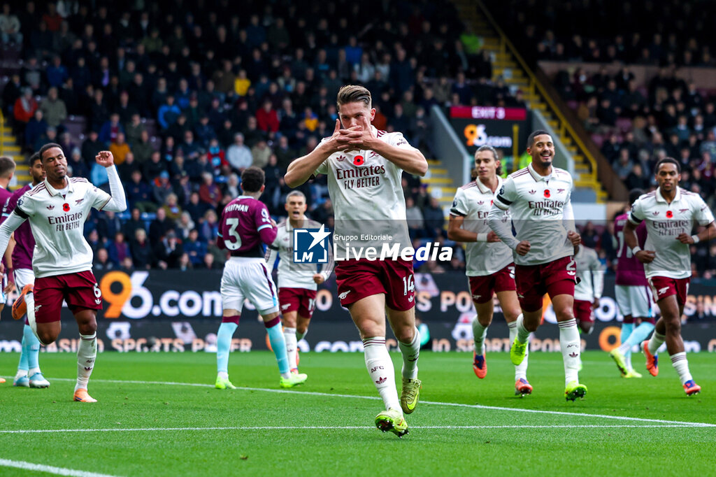 FOOTBALL - ENGLISH CHAMP - BURNLEY v ARSENAL - ENGLISH PREMIER LEAGUE - SOCCER