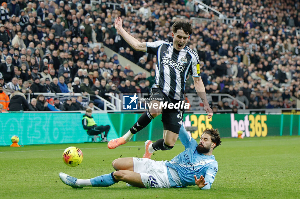 FOOTBALL - ENGLISH CHAMP - NEWCASTLE v MANCHESTER CITY - ENGLISH PREMIER LEAGUE - SOCCER