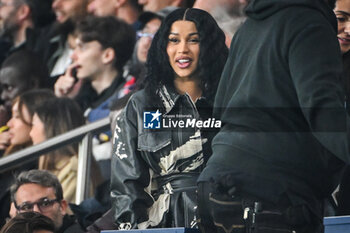 2025-09-27 - Belcalis MARLENIS ALMANZAR CEPHUS (Cardi B) during the French championship Ligue 1 football match between Paris Saint-Germain and Stade Rennais (Rennes) on September 27, 2024 at Parc des Princes stadium in Paris, France - FOOTBALL - FRENCH CHAMP - PARIS SG V RENNES - FRENCH LIGUE 1 - SOCCER