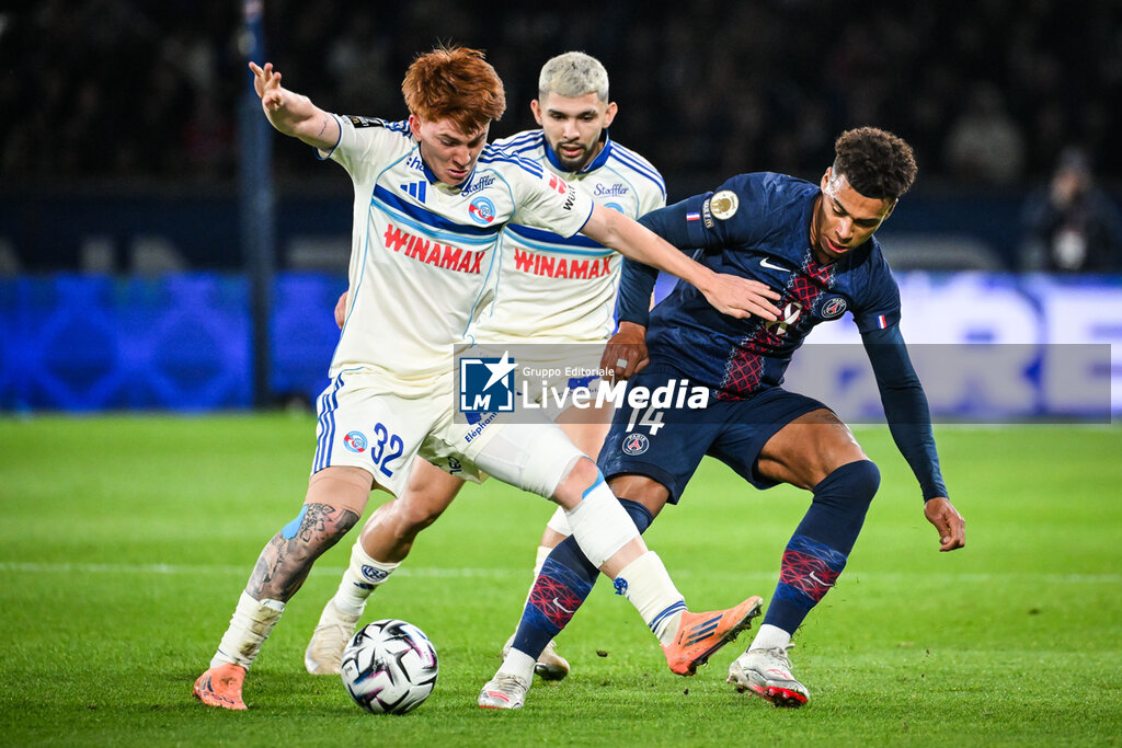 FOOTBALL - FRENCH CHAMP - PARIS SG v STRASBOURG - FRENCH LIGUE 1 - SOCCER