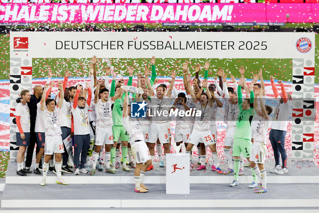 Bundesliga - BAYERN MUNICH vs MONCHENGLADBACH - GERMAN BUNDESLIGA - SOCCER