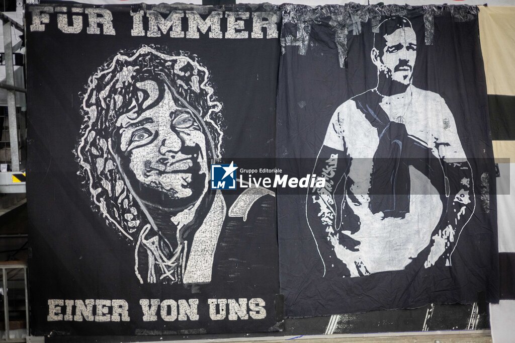 Eintracht Frankfurt vs Borussia Dortmund - GERMAN CUP - SOCCER