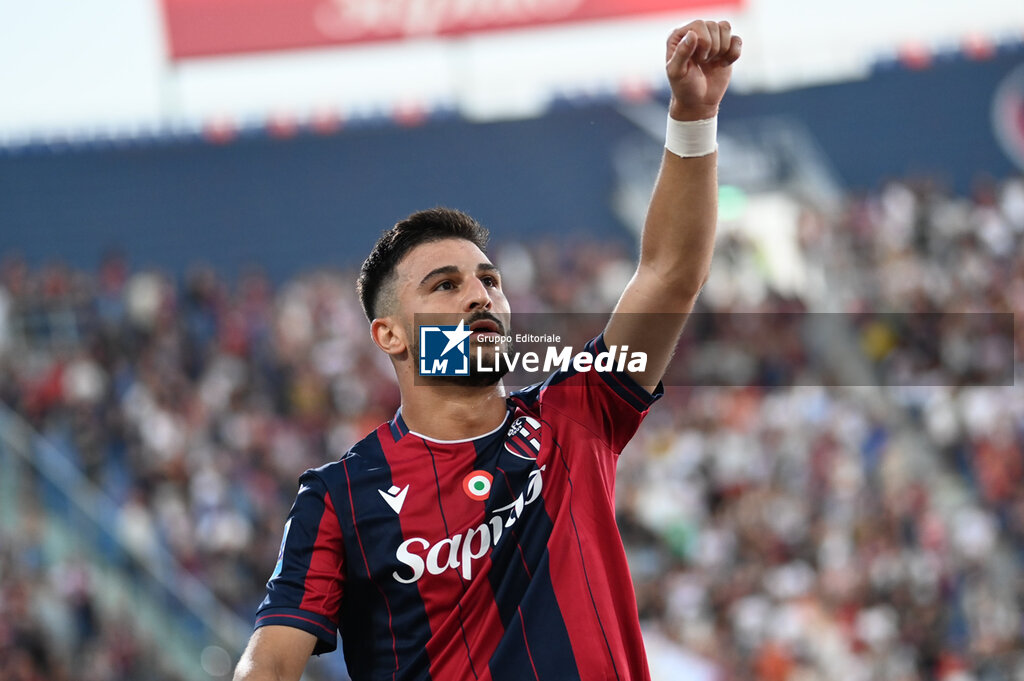 Bologna FC vs Como 1907 - ITALIAN SERIE A - SOCCER
