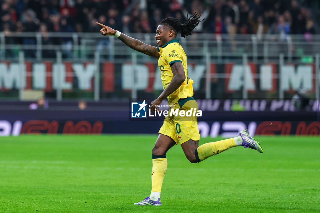 AC Milan vs ACF Fiorentina - ITALIAN SERIE A - SOCCER