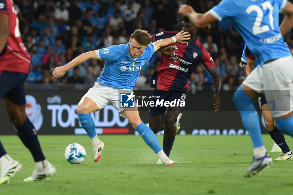 SSC Napoli vs Cagliari Calcio - ITALIAN SERIE A - SOCCER
