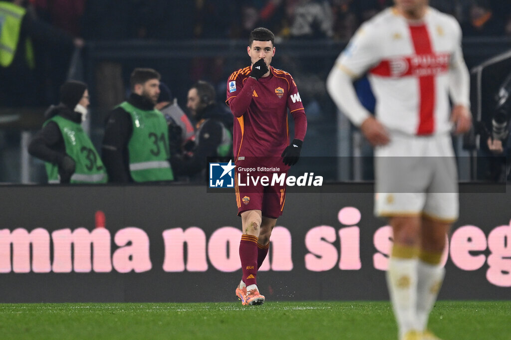 AS Roma vs Genoa CFC - ITALIAN SERIE A - SOCCER