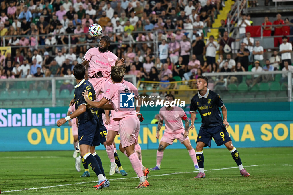 Palermo FC vs Frosinone Calcio - ITALIAN SERIE B - SOCCER