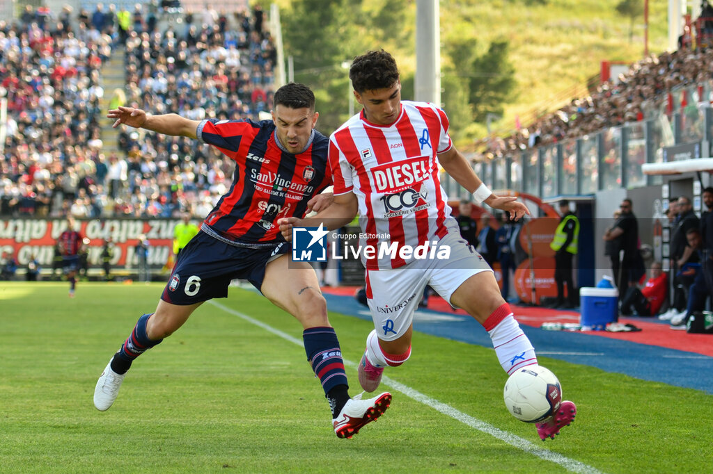 Crotone vs Vicenza - ITALIAN SERIE C - SOCCER
