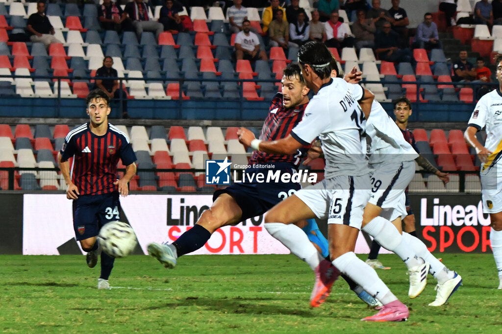 Cosenza Calcio vs Giugliano Calcio - ITALIAN SERIE C - SOCCER