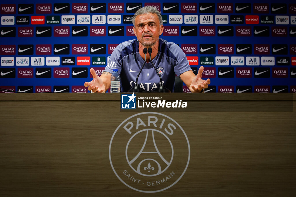 FOOTBALL - PARIS SG PRESS CONFERENCE - SPANISH LA LIGA - SOCCER
