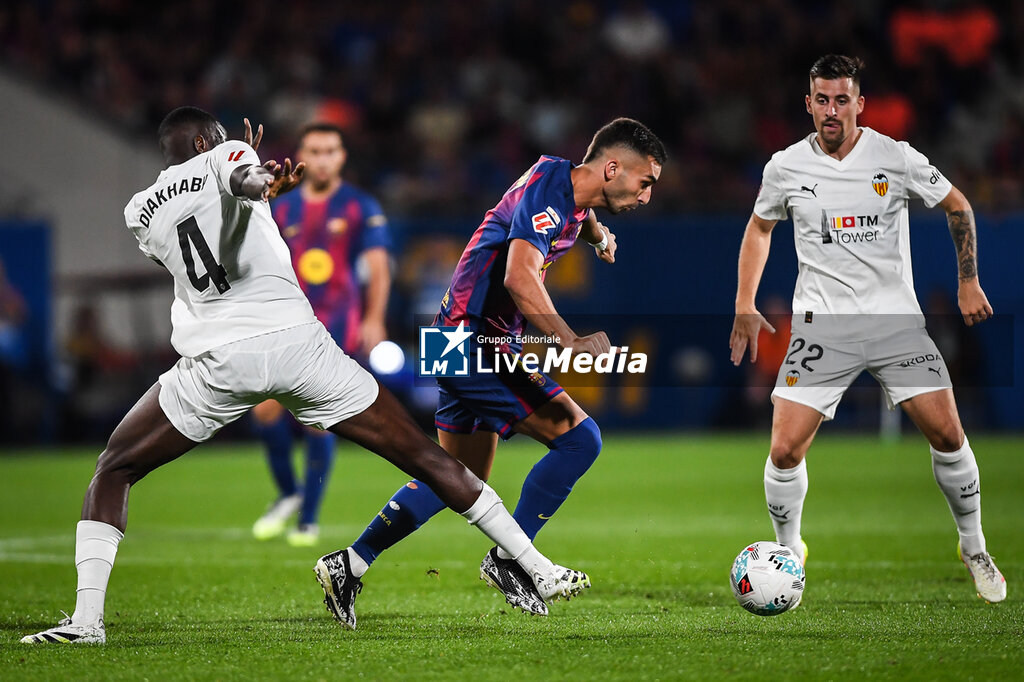 FOOTBALL - SPANISH CHAMP - BARCELONA v VALENCIA - SPANISH LA LIGA - SOCCER