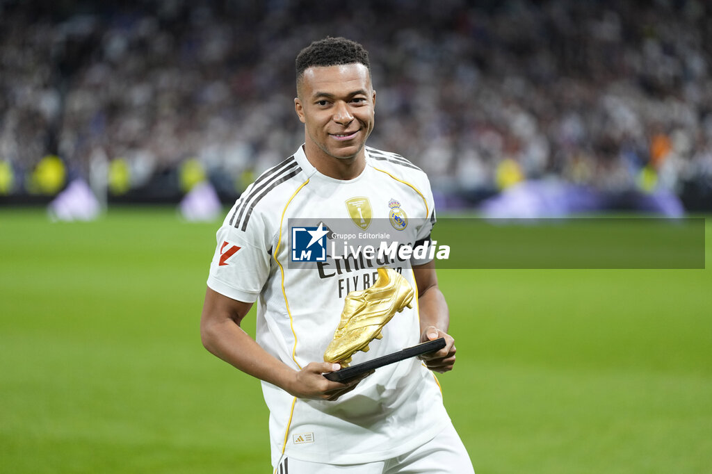 FOOTBALL - SPANISH CHAMP - REAL MADRID v VALENCIA - SPANISH LA LIGA - SOCCER