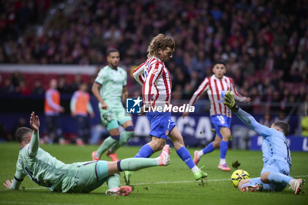 Atletico de Madrid vs Levante - SPANISH LA LIGA - SOCCER