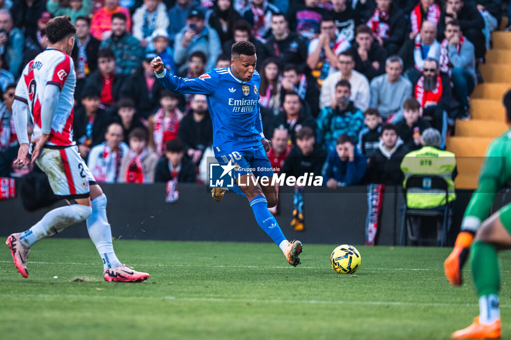 RAYO VALLECANO vs REAL MADRID - SPANISH LA LIGA - SOCCER