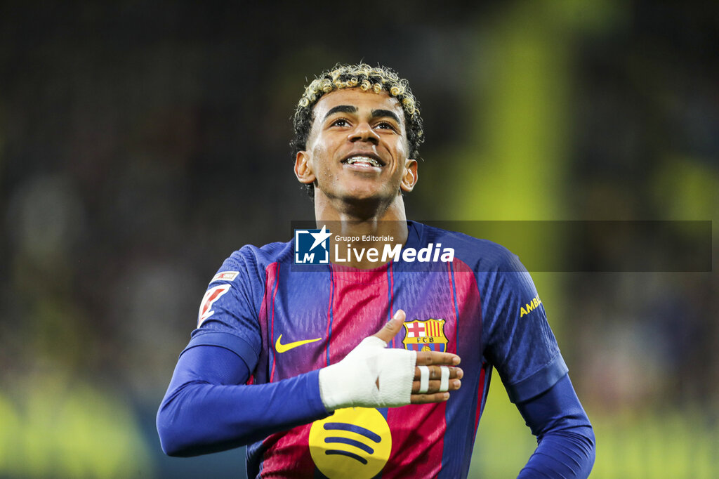 VILLARREAL vs BARCELONA - SPANISH LA LIGA - SOCCER