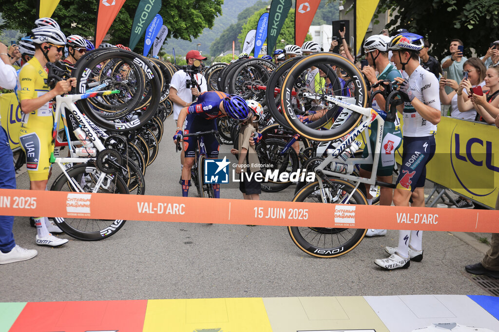 Critérium du Dauphiné 2025 - Stage 8 - STREET - CYCLING