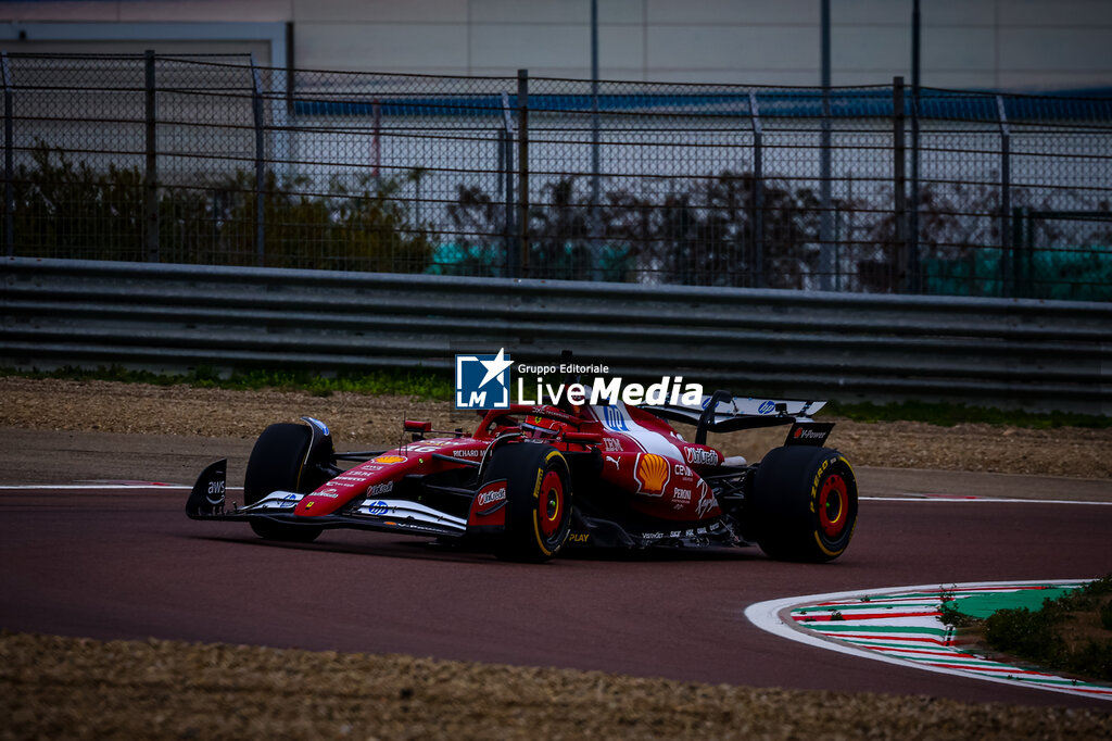 Shakedown - Ferrari SF-25 - FORMULA 1 - MOTORI