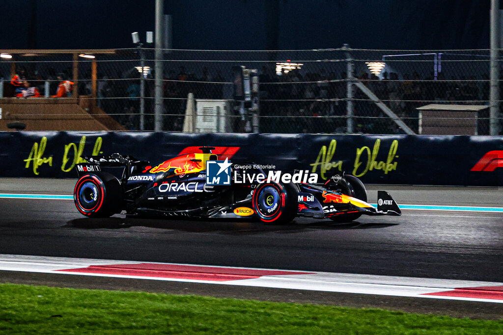 Abu Dhabi Grand Prix 2025 - Qualifying session - FORMULA 1 - MOTORS