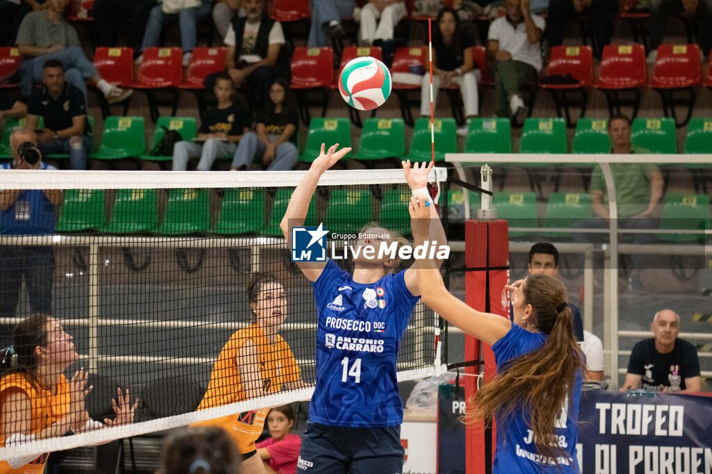 1° Torneo Città di Pordenone - Prosecco Doc A. Carraro Imoco Conegliano vs Cbf Balducci Macerata - AMICHEVOLI - VOLLEY