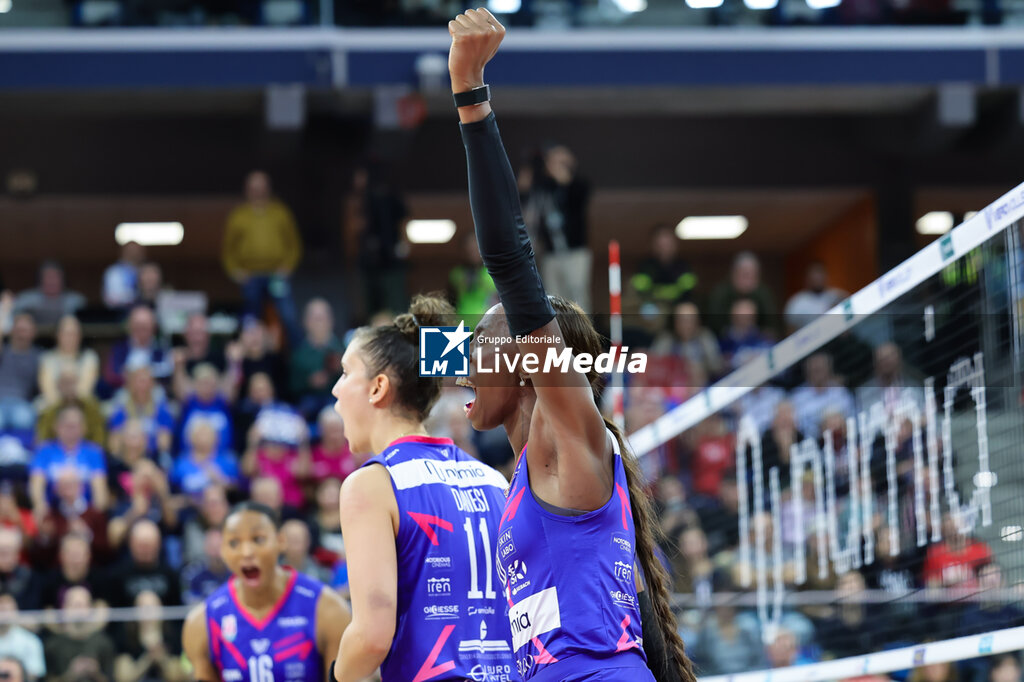 Numia Vero Volley Milano vs Reale Mutua Fenera Chieri '76 - SERIE A1 WOMEN - VOLLEYBALL