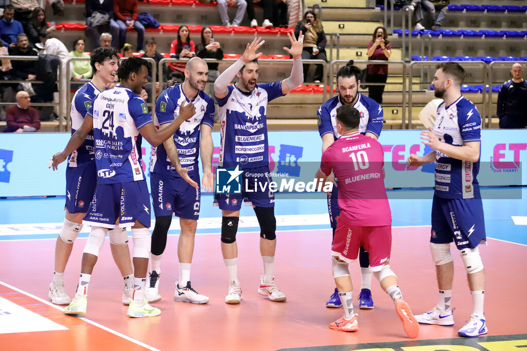 Gioiella Prisma Taranto vs Gas Sales Bluenergy Piacenza - SUPERLEAGUE SERIE A - VOLLEYBALL