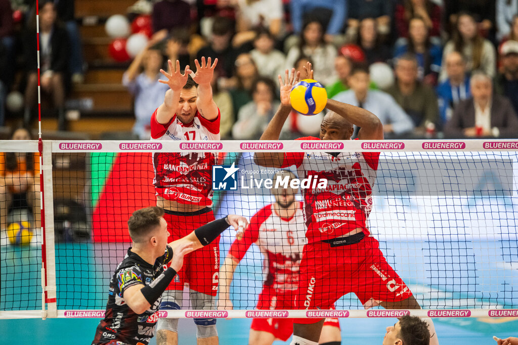 Gas Sales Bluenergy Piacenza vs Sir Susa Vim Perugia - SUPERLEAGUE SERIE A - VOLLEYBALL