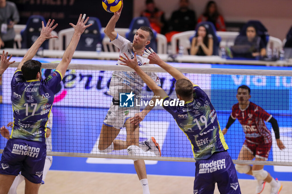 Cisterna Volley vs Valsa Group Modena - SUPERLEAGUE SERIE A - VOLLEYBALL